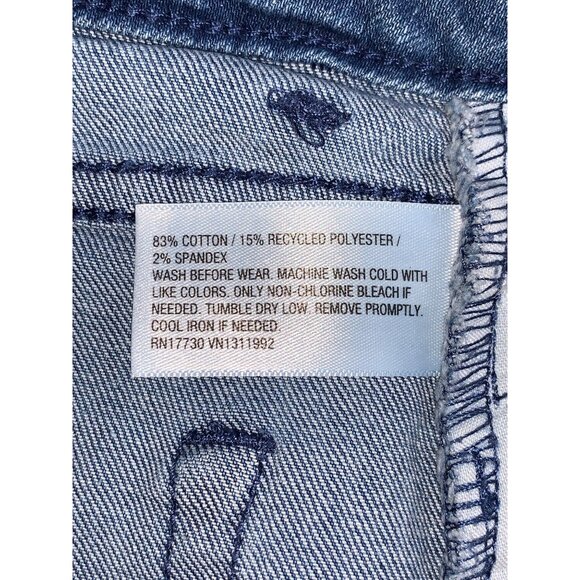 Cat & Jack Girls Ultimate Stretch Blue Denim Shorts Mid-Rise Frayed Hem Large - Picture 7 of 7